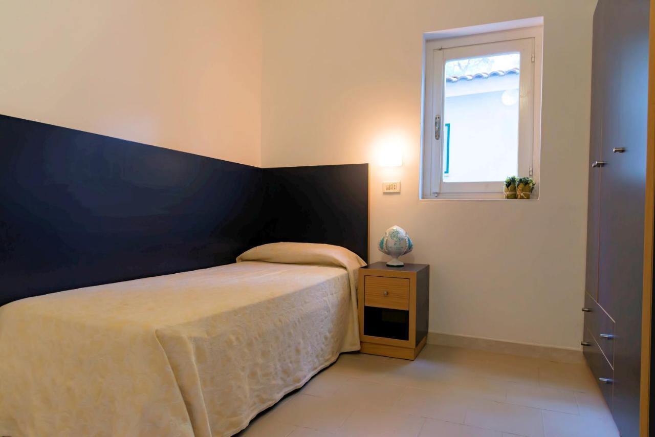 Gattarella Family Resort Puglia - Self Catering Accommodations In The Pinewood Vieste Exterior photo