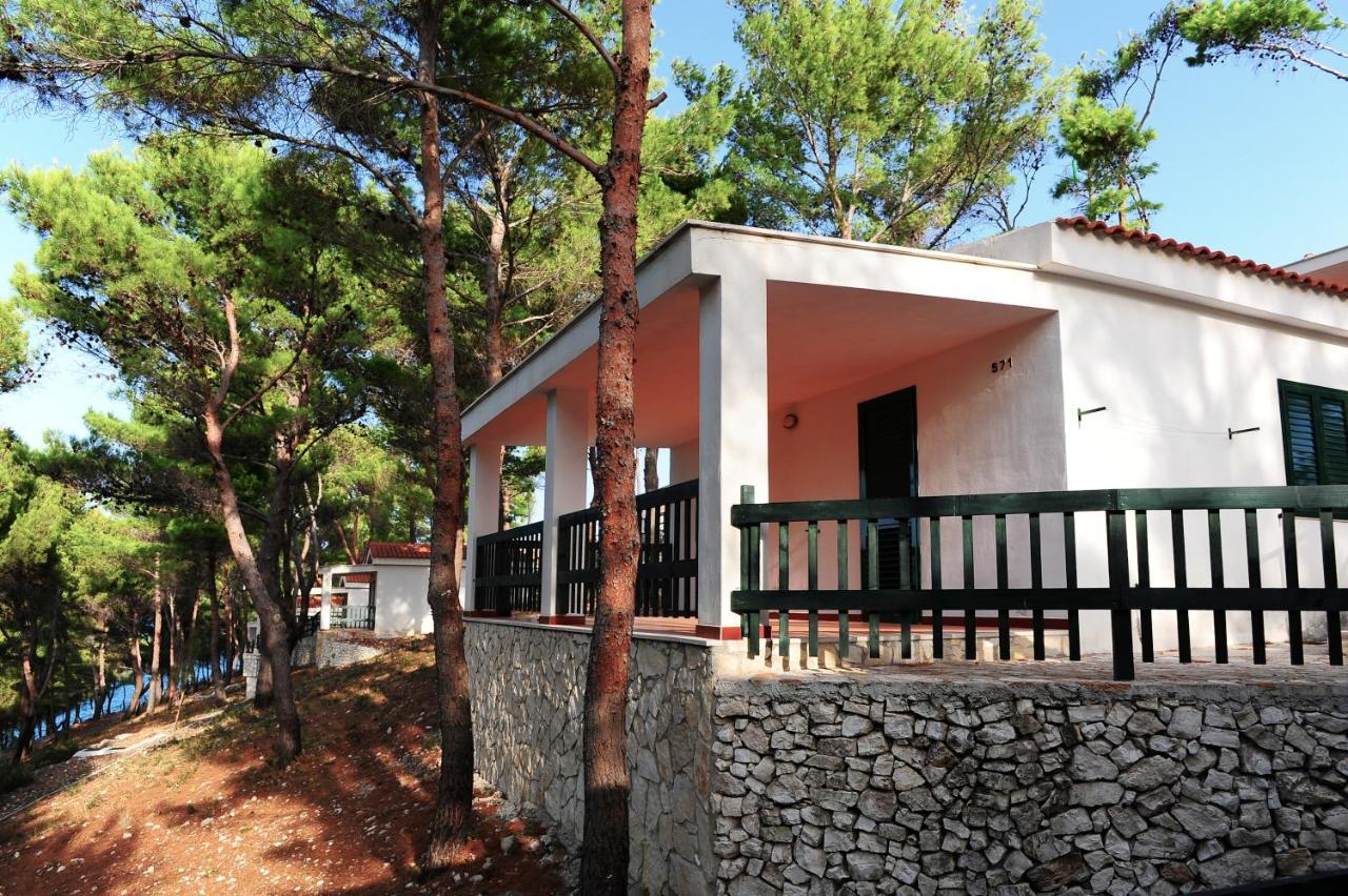 Gattarella Family Resort Puglia - Self Catering Accommodations In The Pinewood Vieste Exterior photo