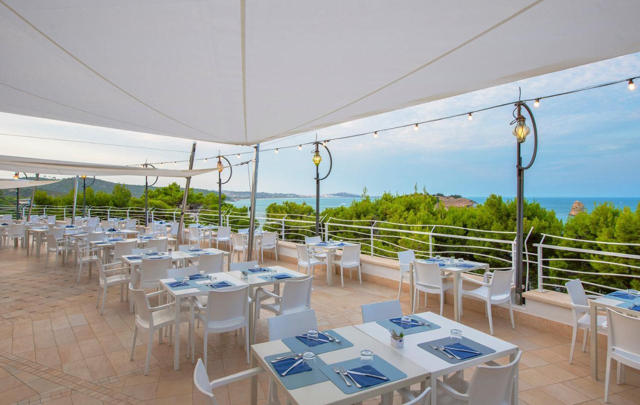 Gattarella Family Resort Puglia - Self Catering Accommodations In The Pinewood Vieste Exterior photo